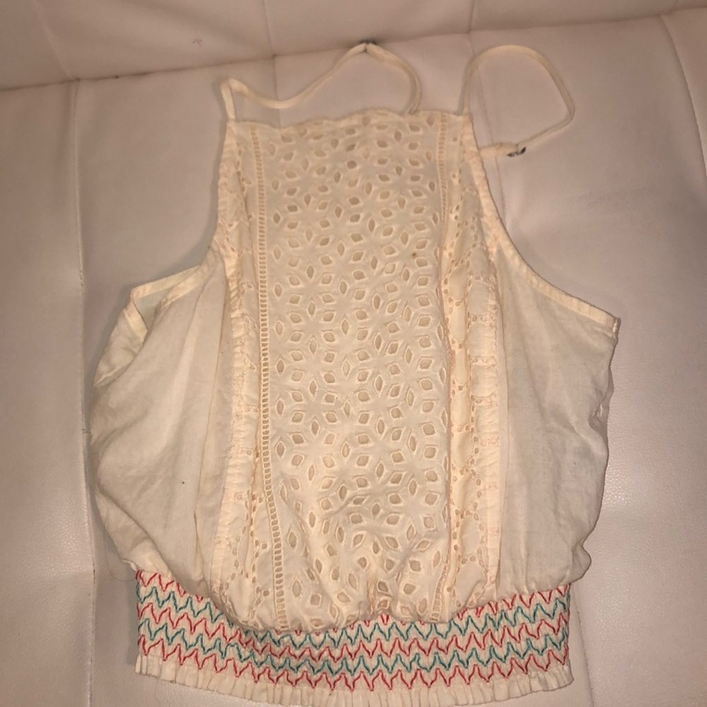 Selling a holister summer shirt